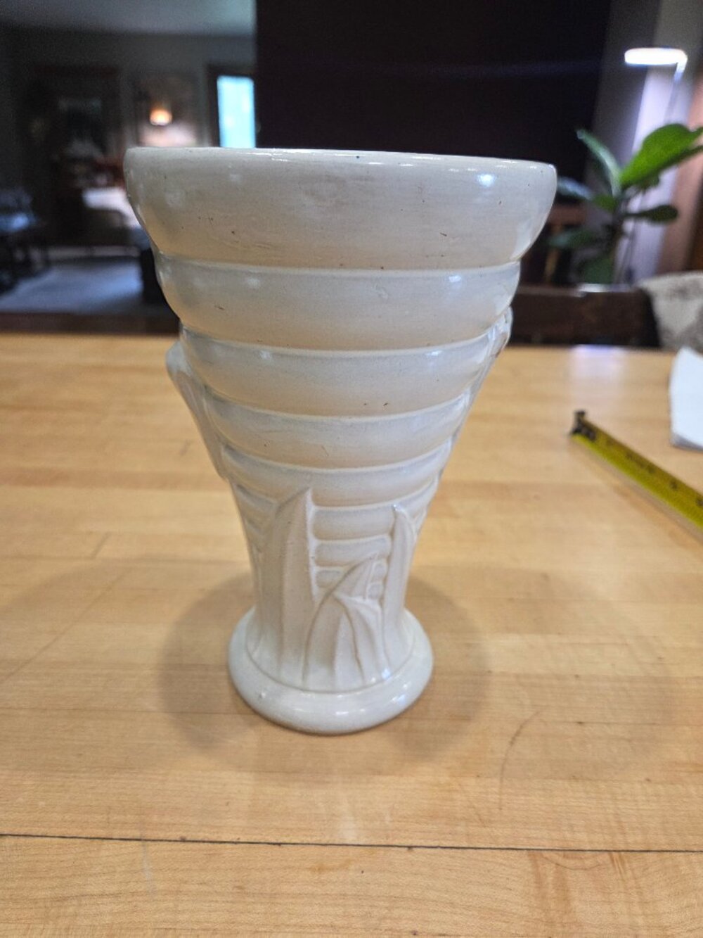 Vintage Brush McCoy Art Deco Rings Leaves Pottery Vase 528 White